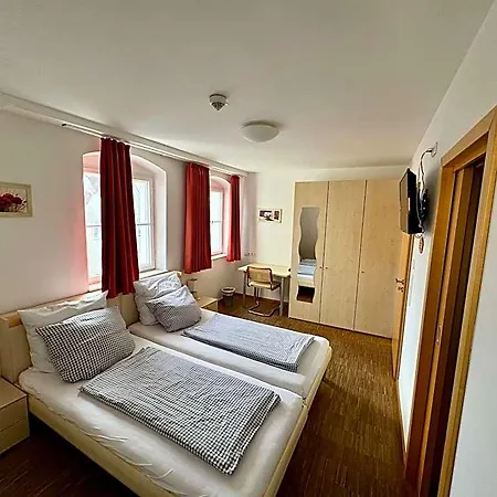 Stadtblick Szálloda 3*